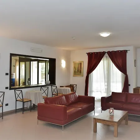 Hotel Verdeneve 3* Opi