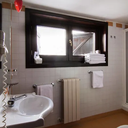 Verdeneve Hotel 3*